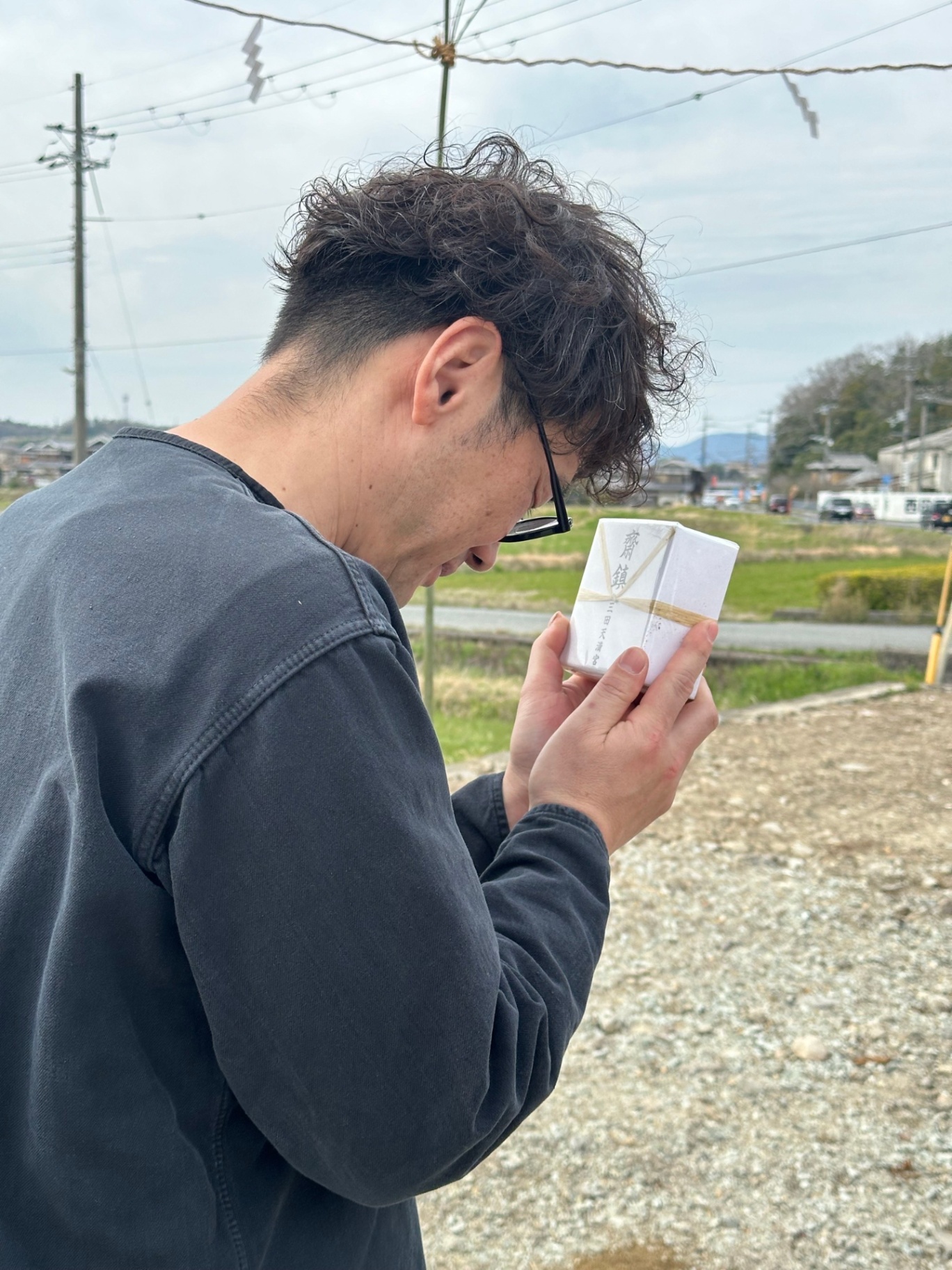 全焼した大川家具製作所の再起を、仲間たちで支えたい。